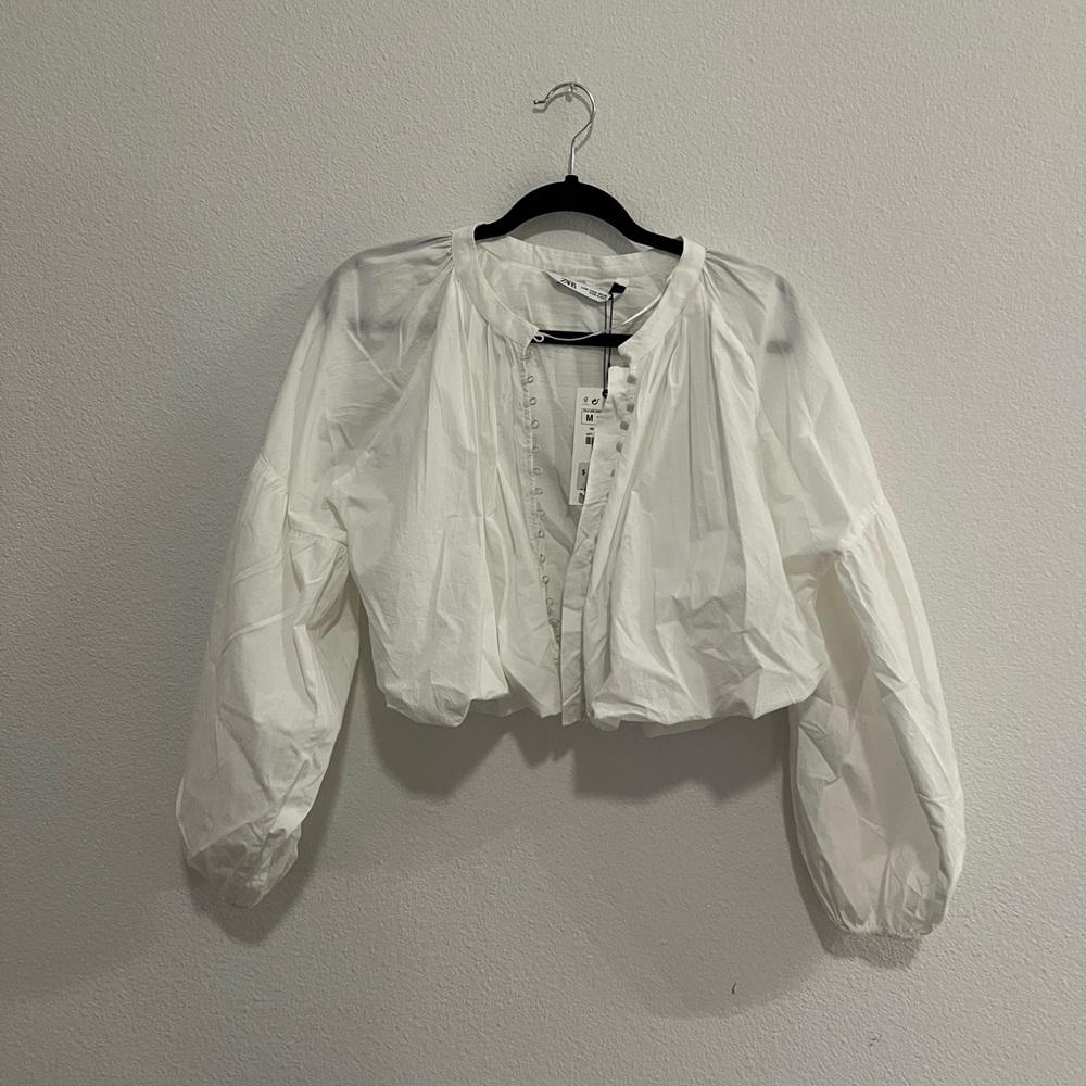 NWT Zara Puffy Cropped Button Up Shirt